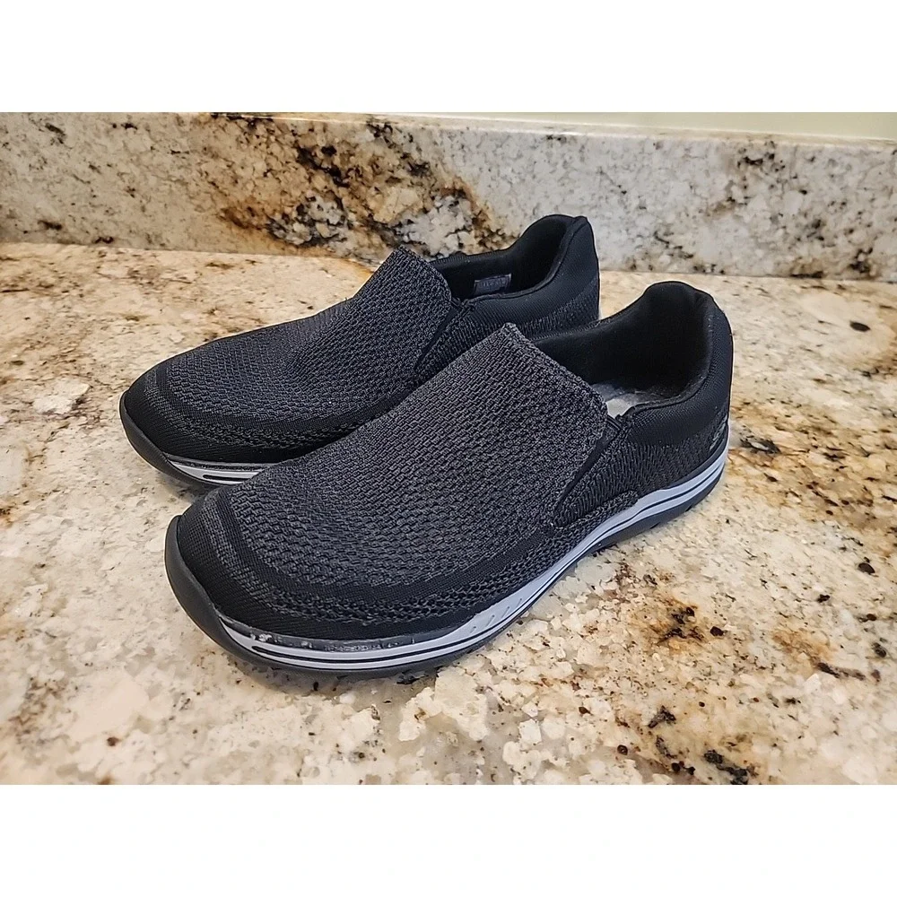 Skechers Men's Expected Gomel Slip-on Loafers Black Sneaker Shoes Size 10.5 US